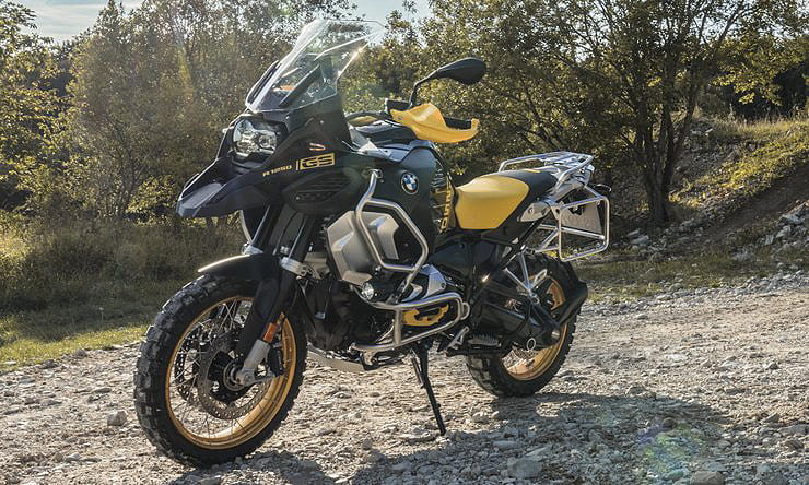 Electronics updates and anniversary colours for best-selling BMW R1250GS in 2021